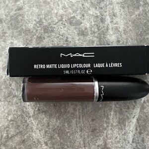 NWT Mac retro matte lip in espresso